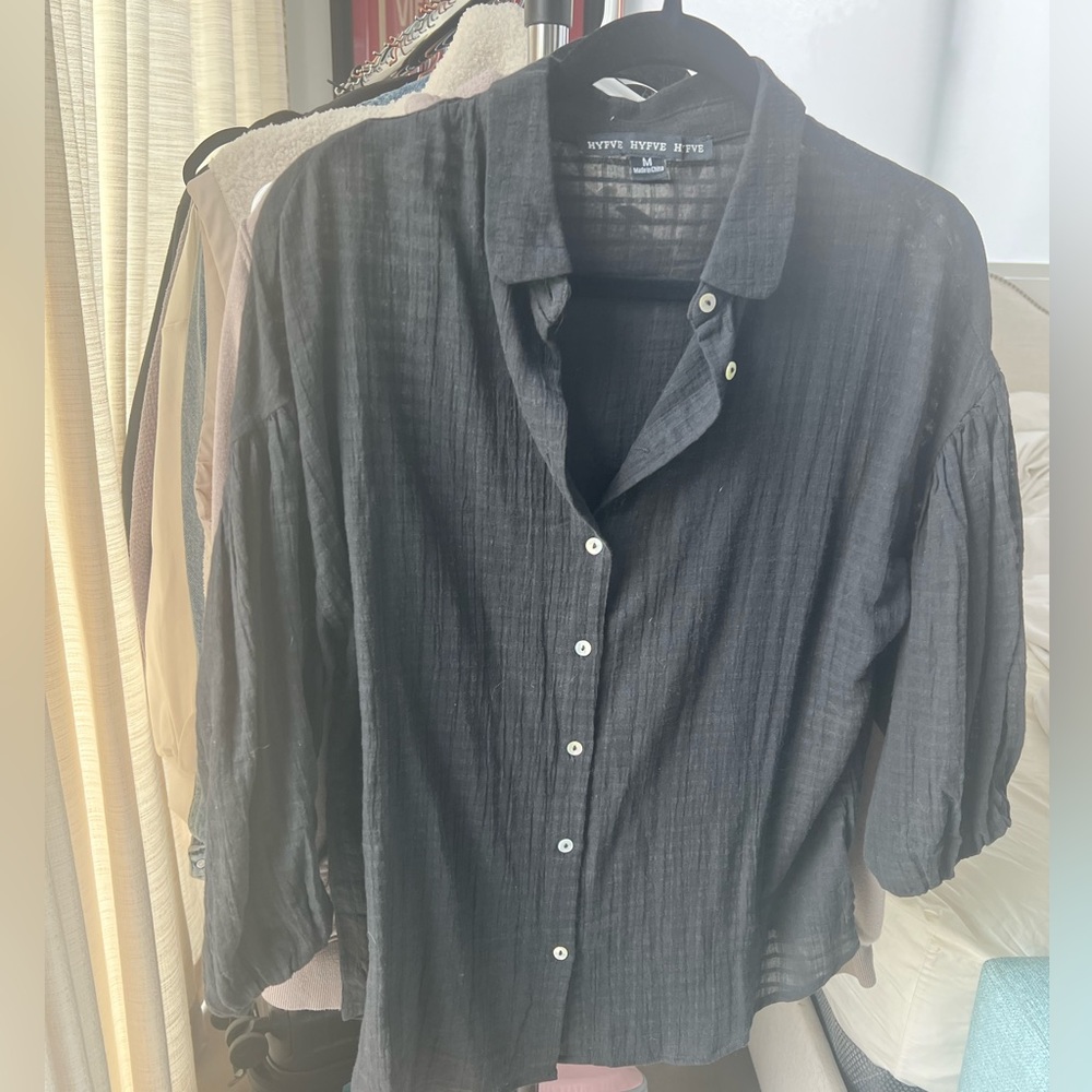 Black button down puff sleeve top